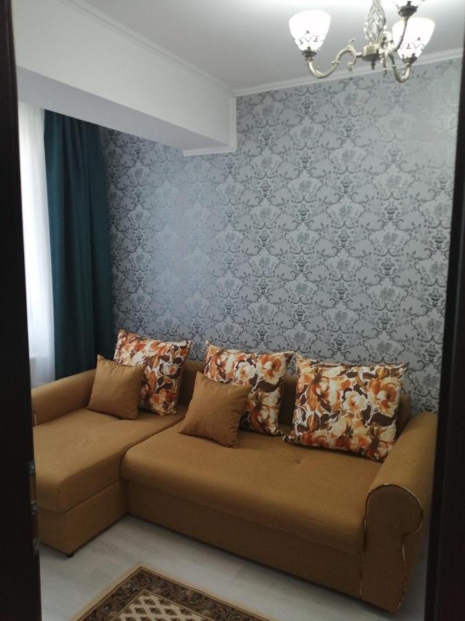 Mathias Luxury Apartments ยาช ภายนอก รูปภาพ