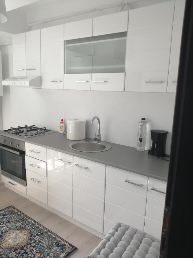 Mathias Luxury Apartments ยาช ภายนอก รูปภาพ